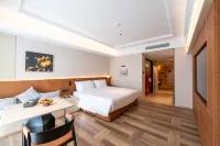 Mehood Lestie Hotel (Yantai Station Wuyue Plaza) - Mountain view