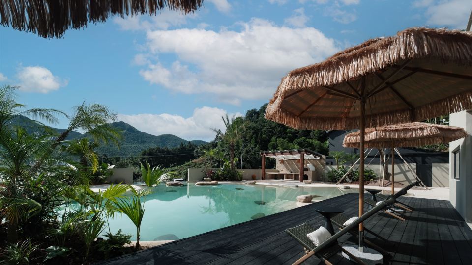 Hillsea Mystic Beach Swimming Pool Vacation Boutique Stay