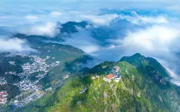 Jiuhuashan Center Hotel - Scenic