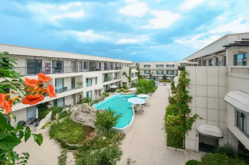 Qiantang Houyuan Hotel (Luoyang Luoyi Ancient City Lijingmen Cross Street) - Pet-friendly