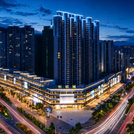 JI Hotel (Zhaoqing Seven Star Crags East Gate Plaza Hengyu City)