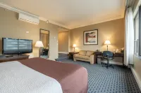 Century Plaza Hotel - balcony