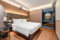 Shahe Mancheng Hotel - parking