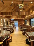 Cloud&Butterfly·Designer Vacation B&B (Kanas Old Village Branch) - Parking