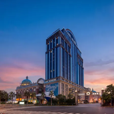 Global Harbor Cruise Hotel