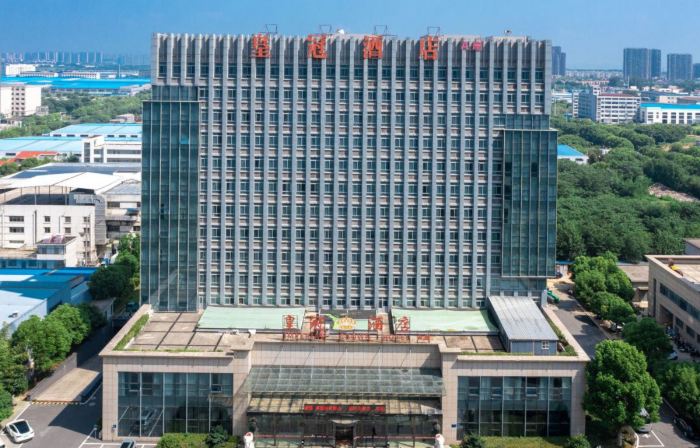 Crown Hotel