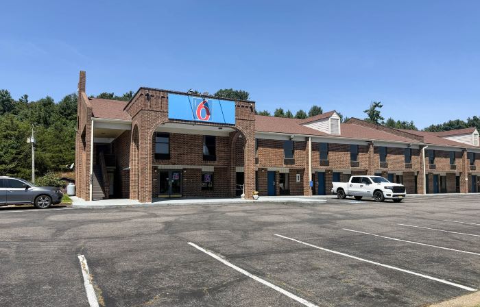 Motel 6 Fancy Gap, VA