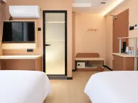 A Hotel Farrer Park, 11 Hrs, Stay From 10PM - 9AM - New