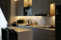 Private Pool Villa, 4BR Sleeps 18, Near Batu Pahat Mall - Pet friendly