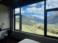 Yula Mountain Lodge (Jionglacuo Tourist Service Center) - 3-Star