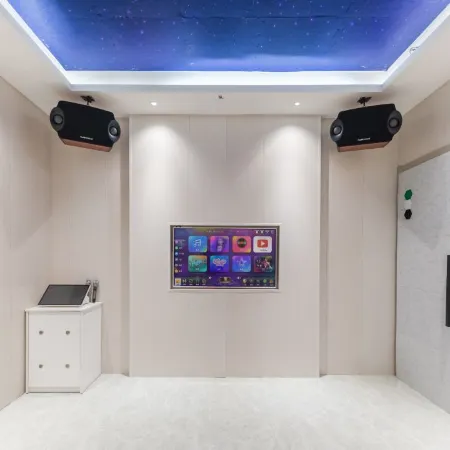 Floral Hotel·Xiapu Xinyi Hotel (Sansha Xiaohao Beach Branch)
