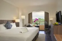 Orchard Rendezvous Hotel by Far East Hospitality Hotel dekat Jacob Ballas Children's Garden