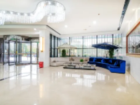 Wansheng Garden Hotel (Luoshan Xinhua) Hotels in Luoshan