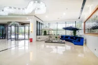 Wansheng Garden Hotel (Luoshan Xinhua) Hotels in Luoshan