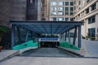 南丹土司大酒店 - 停車場