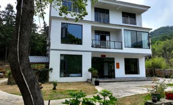 Lushan Xihai Yinxin Mountain House Homestay