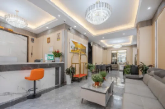 Yayajiang Xueyu Qingcheng Hotel