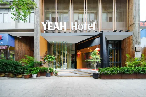 Hongqiaoyue Hostel - 3-Star