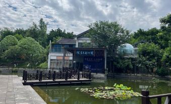 Kaizhou Hanfengli Inn (Hanfenghu West Street Middle School)