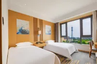 Elong ME Xike Hotel (Kangqiao, Nanhui Area) Hotels in Шанхай