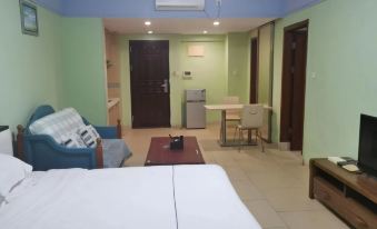 Ailande Holiday Apartment (Yangjiang Poly Shili Yintan Shop)