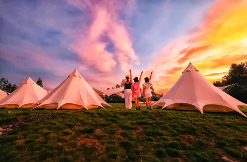 Jishou Aizhai Canyon Starry Sky Camping Base - ห้องครัว