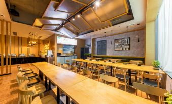 Yinhua Hotel