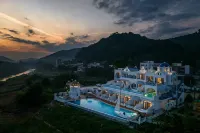 Zhaoqing Xijiang Lan'an Villa Hotels near Sanyuan Pagoda