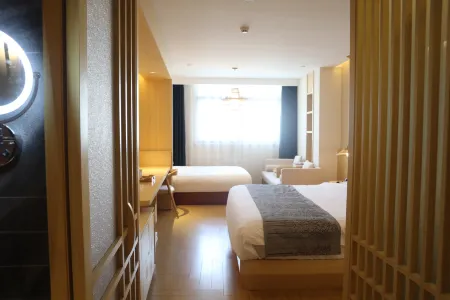 Suyin Hotel (Nanchang Station Qingshanhu West Subway Station Branch) Отели рядом с достопримечательностью «Qiushui Square»