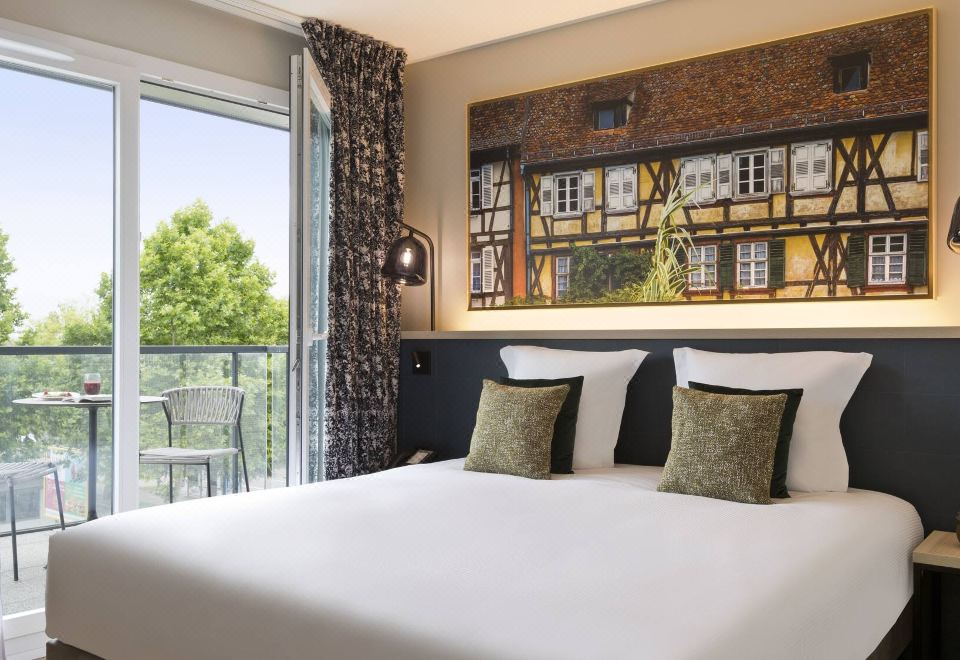 Citadines Eurometropole Strasbourg의 넓고 깨끗한 아파트형 객실 주방 공간