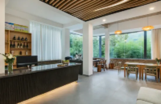 Four Seasons’ Wind HomeStay