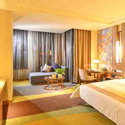 Ramada by Wyndham Heze Rooms