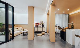 Jianshui Hexi Homestay (Zitao Street)