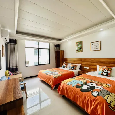 Tiantangzhai Colorful Holiday Hotel Các khách sạn gần Tiantangzhai National Forest Park