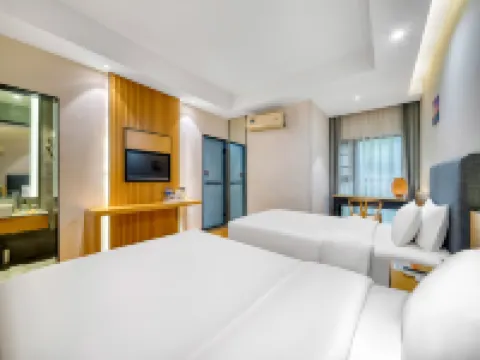 7Days Inn (Chengdu Sichuan Normal University Chenglong Campus Jingji Harbor) Hotels in Chengdu