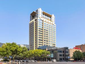 Hangzhou Fuyang Yaoyue International Hotel (Enbo Avenue)