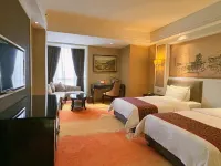 Daxin International Hotel (Guangzhou Baiyun Wanda Branch) - Bjergudsigt