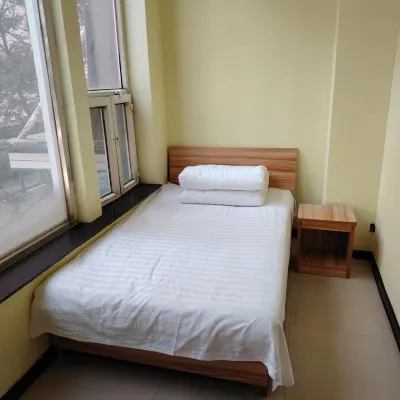 Yuanzhongxin Apartment (Taiyuan Railway Station) Các khách sạn gần Chùa Chongshan