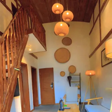 Baoxing Snow Mountain Home No.42 Homestay
