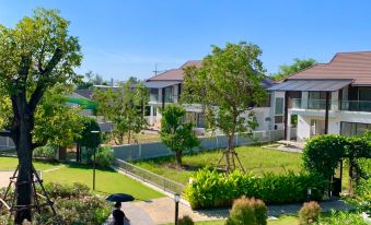 Sunshine Garden Hotel