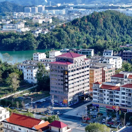 Dongbu Hotel