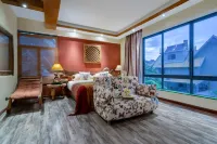 Hidden Garden Inn