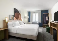 Spark by Hilton Orlando near SeaWorld Hotels in Orlando