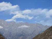 Manyunli Villa Yunju Mountain View Hotel (Kangding) - غرفة مطلة على الجبل