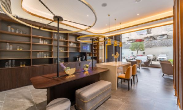 Homeinn Plus Hotel (Chaozhou  People's Square)