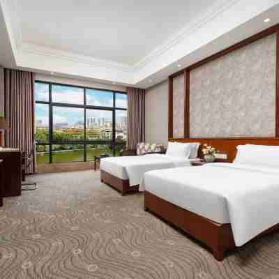 百色田陽國際大酒店（布洛陀文化中心店） Rooms