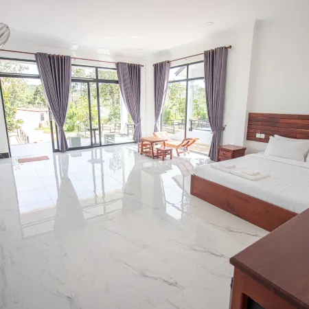 Lyly Sunrise Resort Mondulkiri