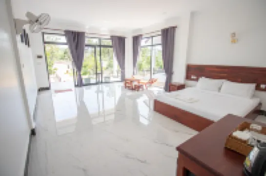 Lyly Sunrise Resort Mondulkiri