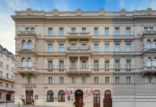 4. 부티크 호텔 세..