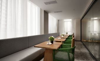 Maison New Century Hotel Wanda Plaza Xinzhou Shangrao